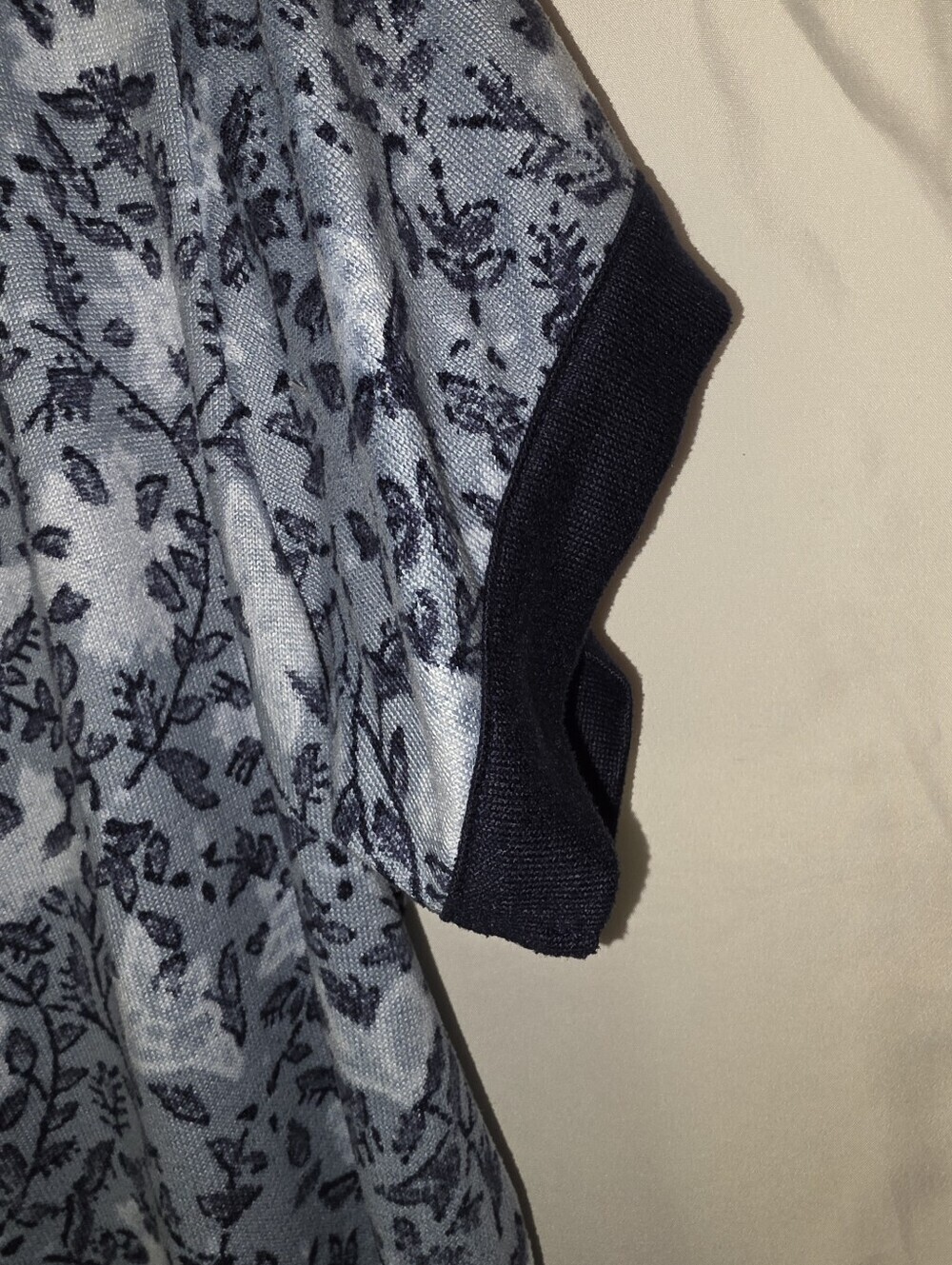 Lucky Brand Blue Floral Woodblock Pajama Lounge Top Size XL - Picture 4 of 5
